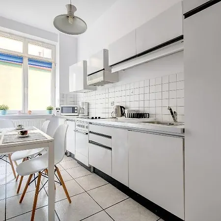 Apartment Dom & House - Monte Cassino Center