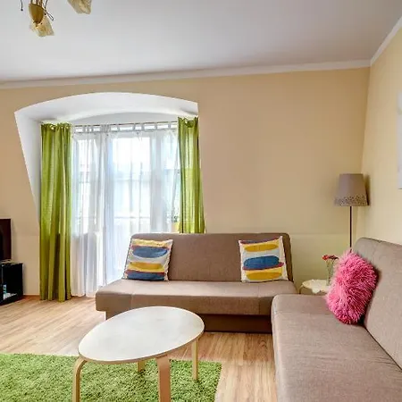 Apartment Dom & House - Monte Cassino Center
