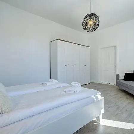 Dom & House - Monte Cassino Center Apartment *